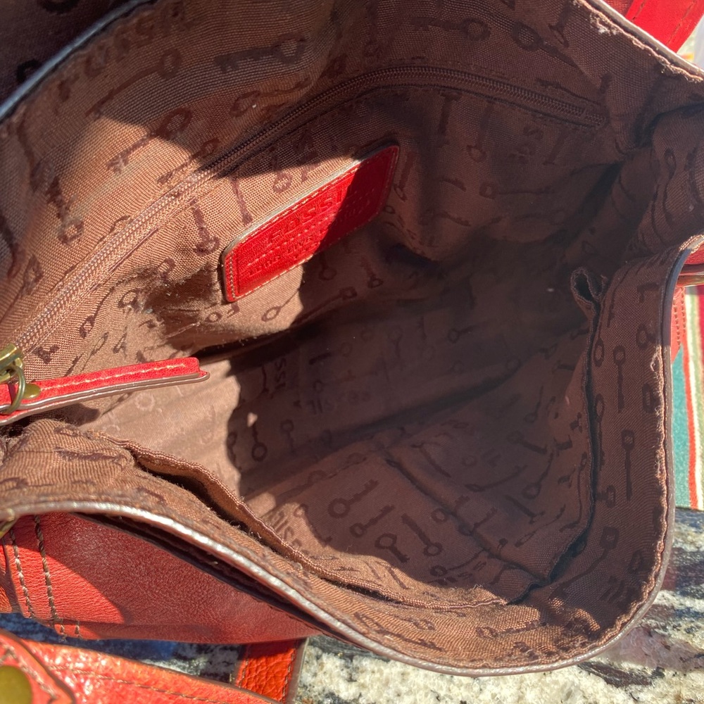 Fossil Long Live Vintage 1954 Red Leather Crossbody Bag - Picture 12 of 12